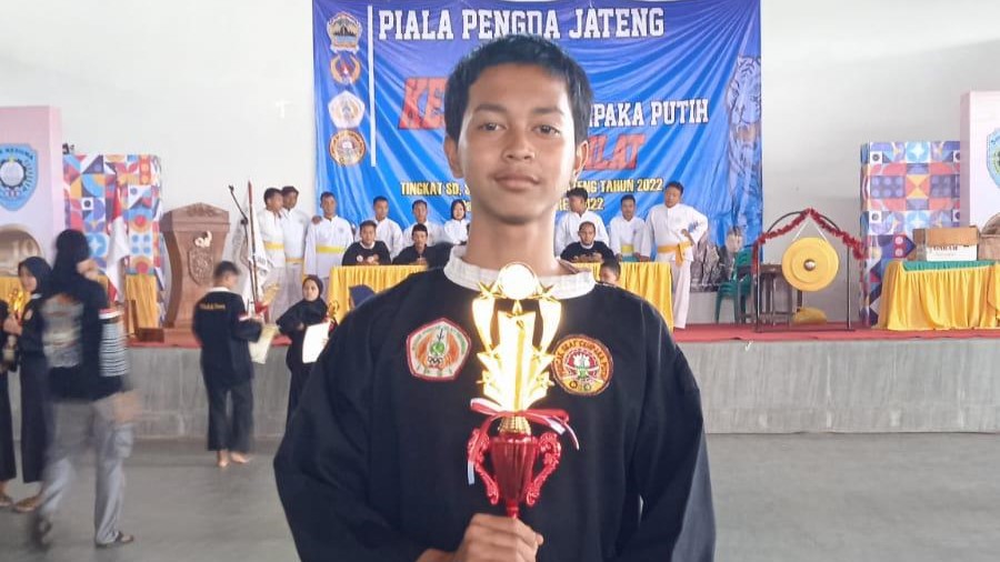 Juara 1 Prov Pencak Silat
